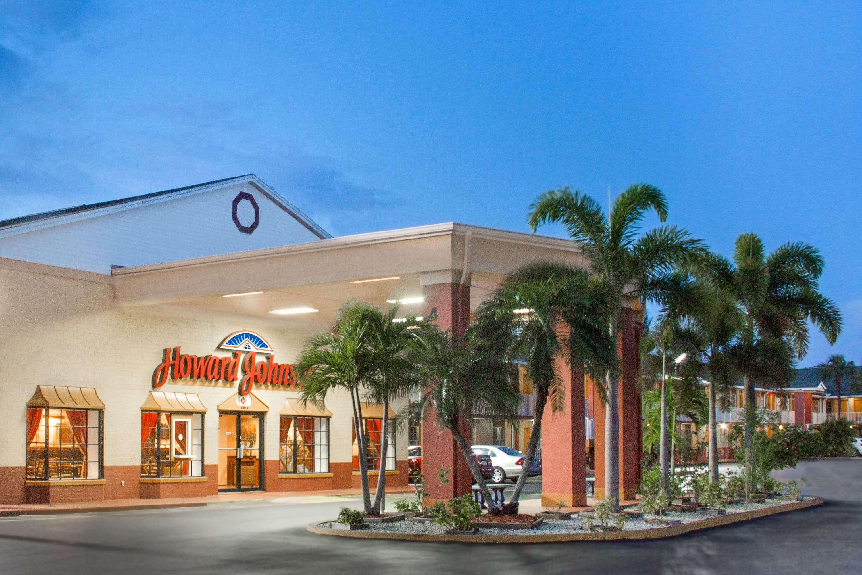 Howard Johnson By Wyndham Ft. Myers Fl Fort Myers Zewnętrze zdjęcie